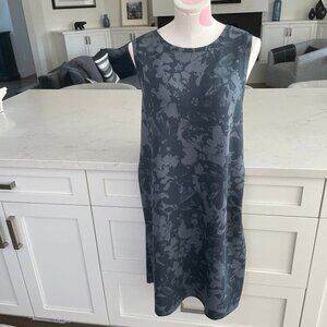 GAIAM Casual Sleeveless Scoop Neck Rayon Poly Blend Floral Dress Grey Sz XL NWOT
